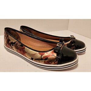 Vizzano Women's Slip On Flats Flower Print  Size USA 6 Made In Brazil UEC
